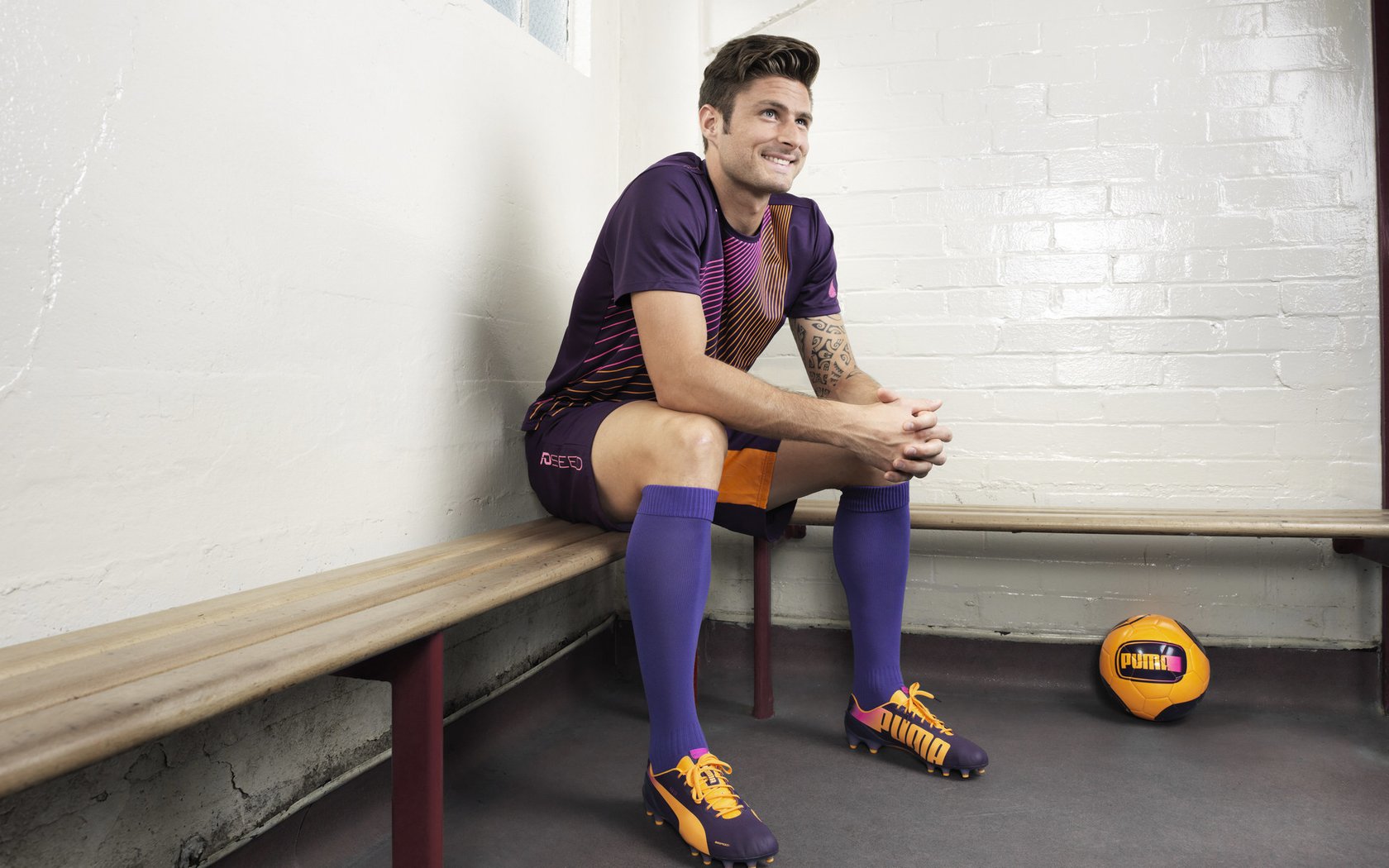 迪马利亚一锤定音,墨西哥制霸中国杯赛场的战术启示