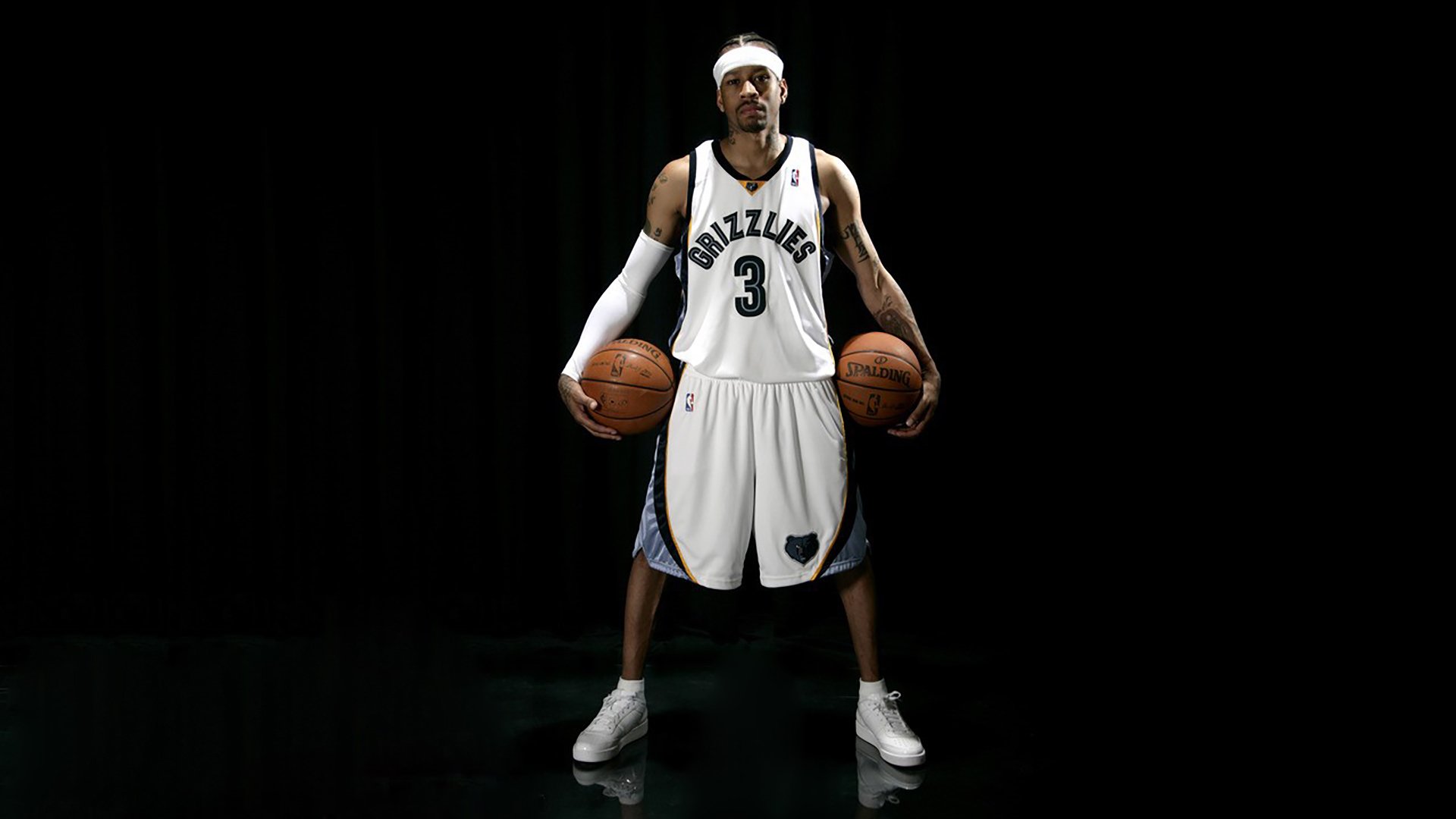 阿克舞台越大越强，欧冠半决赛之夜，一个后卫的史诗