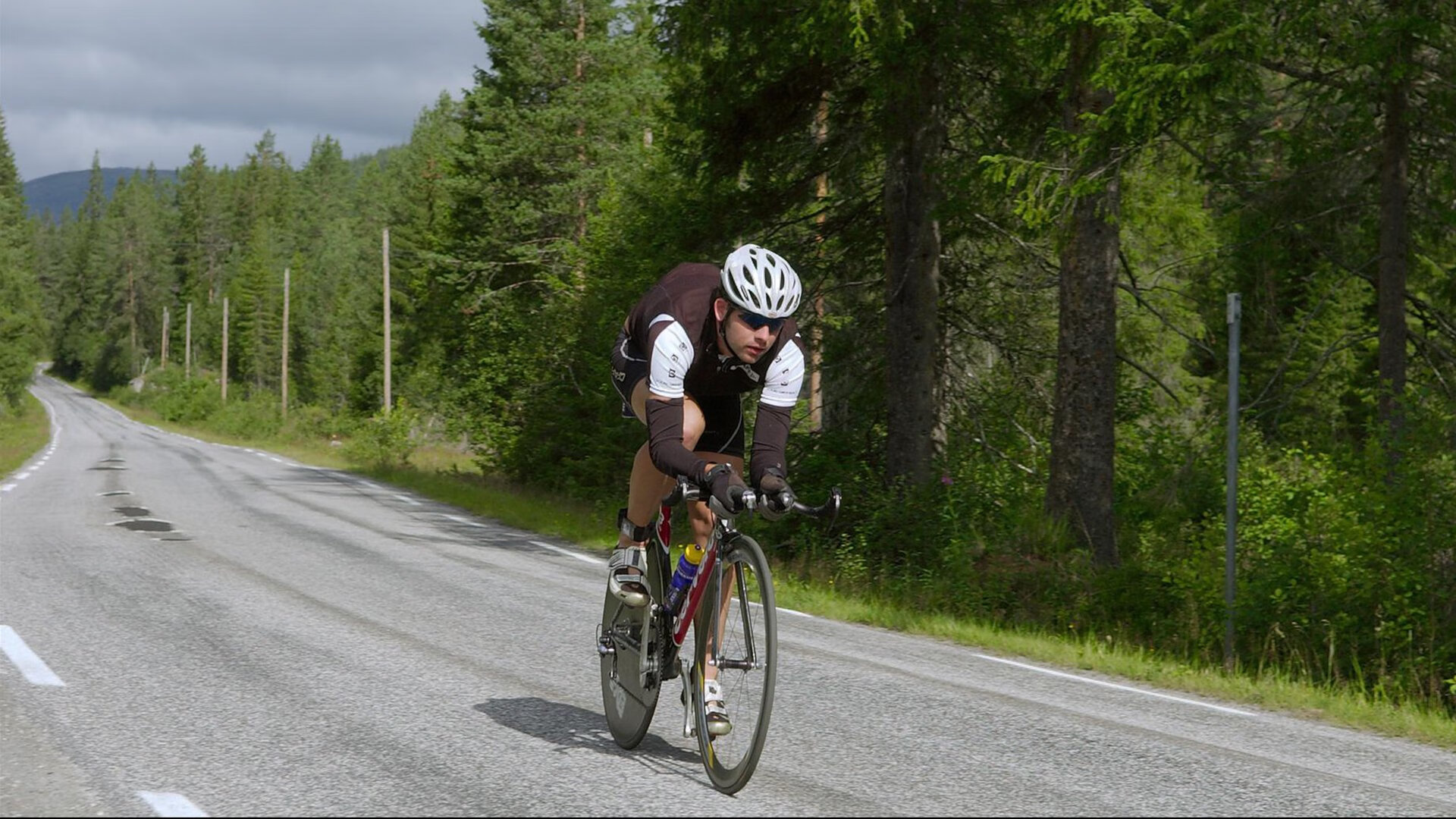 劳塔罗一剑封喉,罗马铁血防线粉碎挪威童话